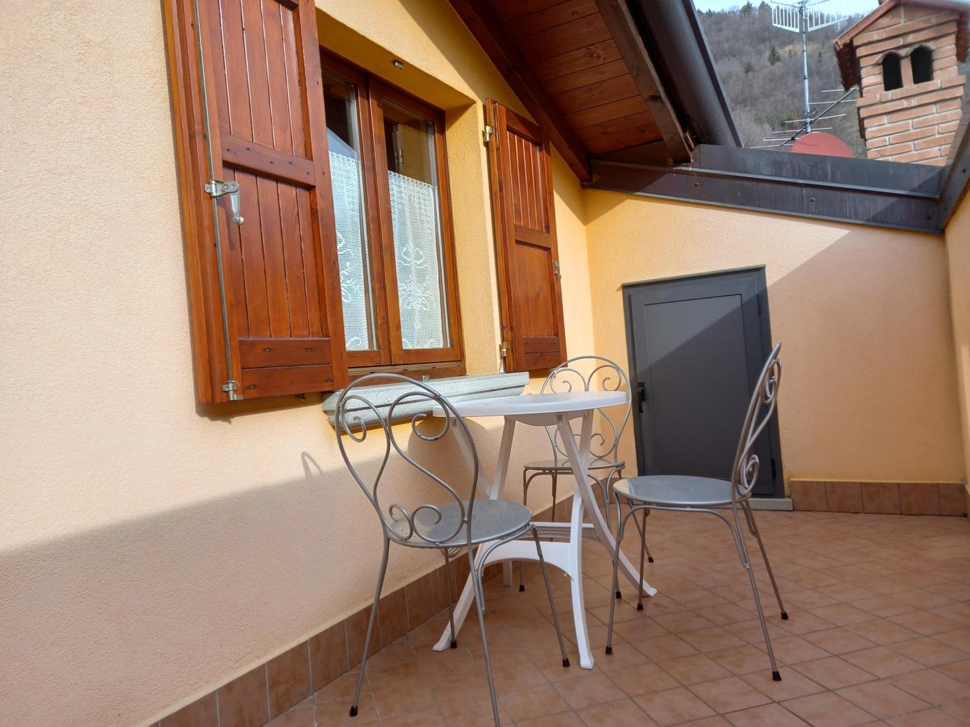 Casa Vacanze Tania Somendenna Εξωτερικό φωτογραφία